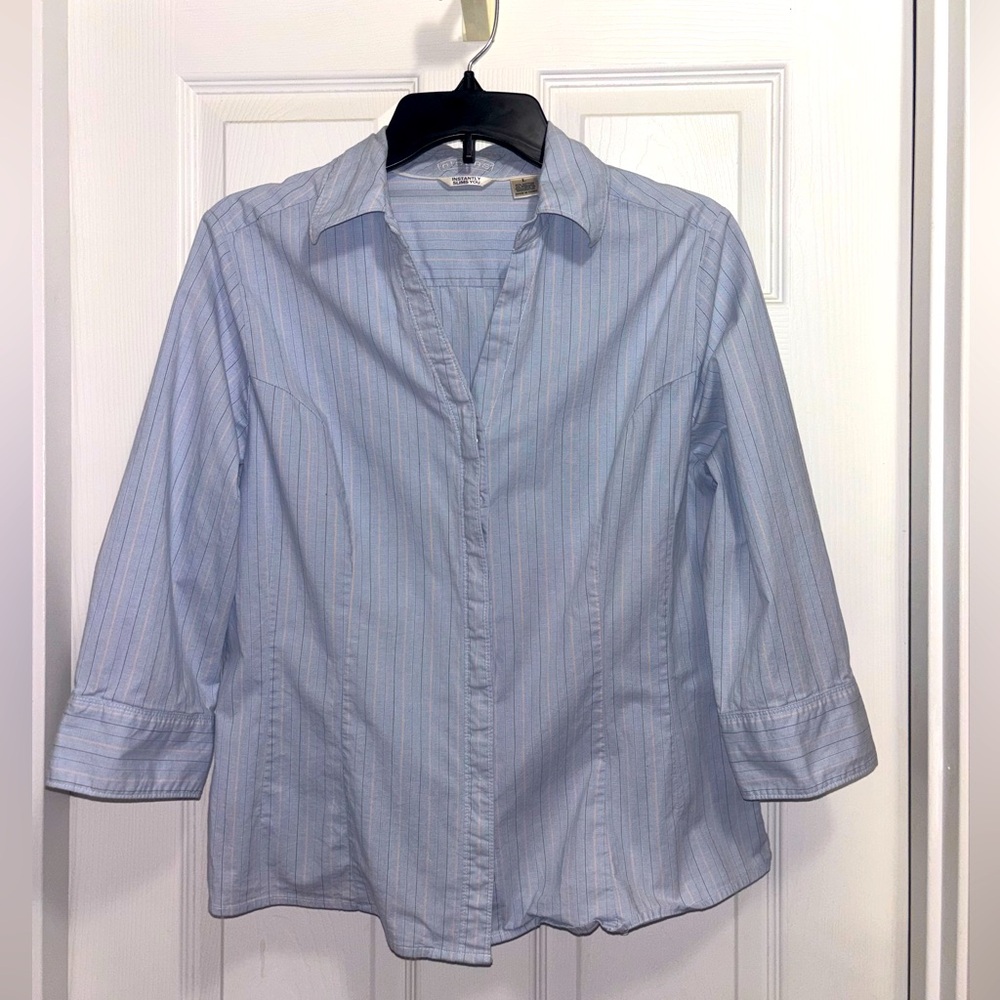 Riders by Lee Women's Light Blue striped Button Down Shirt, sz L